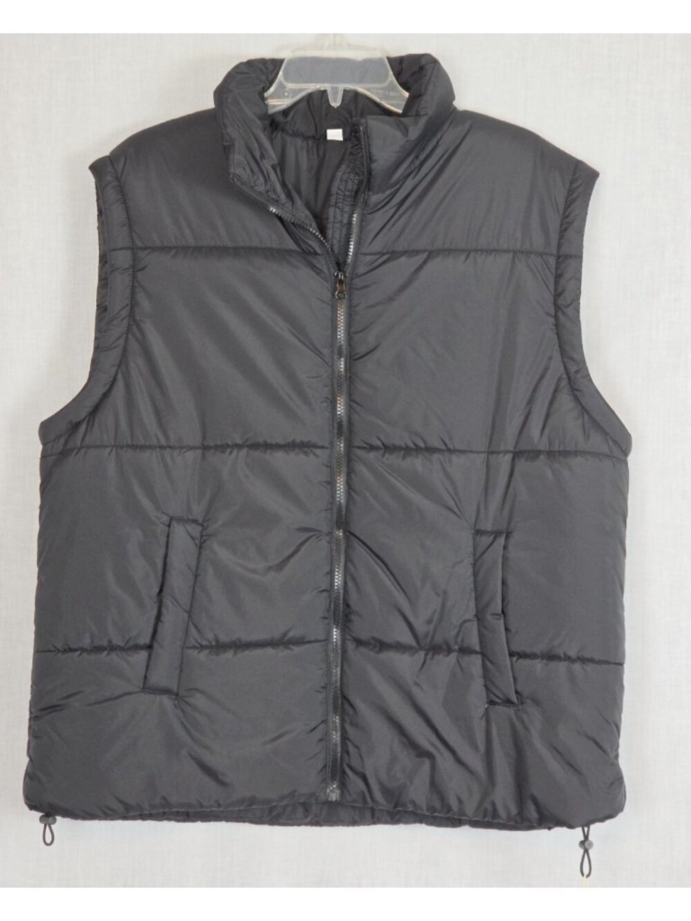 FASHION Black Puffer Vest NWT! Men's L Adult Unisex Winter Casual Fall Camping